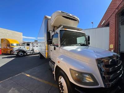 Hino 268 26 ft Refrigerated Truck - 220HP, 6 Speed Automatic