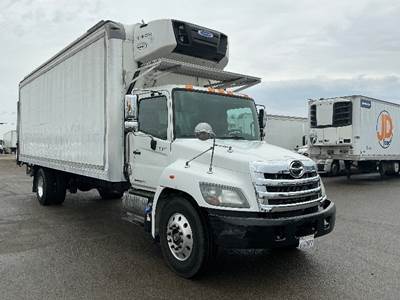 Hino 268 Refrigerated Truck - 230HP, 6 Speed Automatic, Carrier SUPRA860