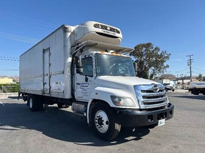 Hino 268 26 ft Refrigerated Truck - 230HP, 6 Speed Automatic