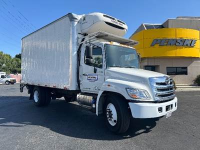 Hino 268 Refrigerated Truck - 230HP, 6 Speed Automatic, Thermo King T680R-50