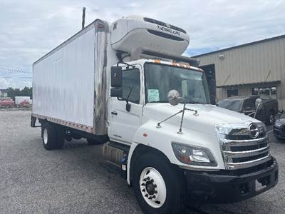 Hino 268 Refrigerated Truck - 230HP, 6 Speed Automatic, Thermo King T880R-50