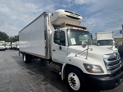Hino 268 Refrigerated Truck - 230HP, 6 Speed Automatic, Thermo King T880R-50
