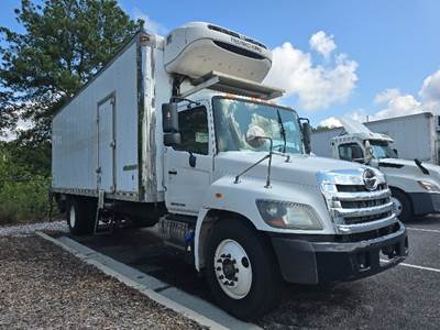 Hino 338 26 ft Refrigerated Truck - 260HP, 6 Speed Automatic