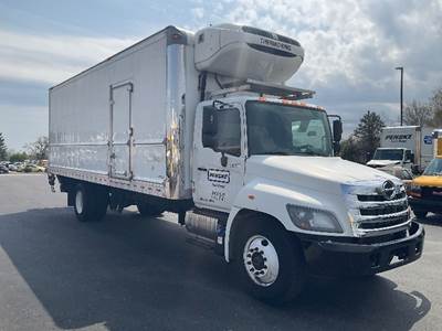 Hino 338 26 ft Refrigerated Truck - 260HP, 6 Speed Automatic