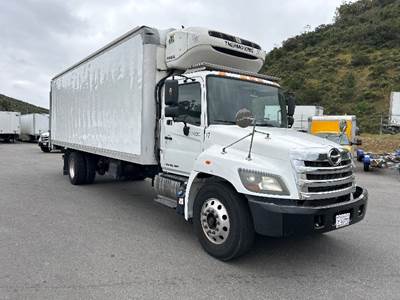 Hino 338 Refrigerated Truck - 260HP, 6 Speed Automatic, Thermo King T880R-50