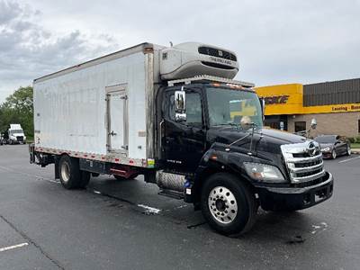 Hino 338 Refrigerated Truck - 260HP, 6 Speed Automatic, Thermo King T1080S50