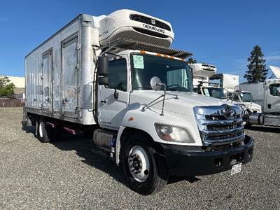 Hino 338 Refrigerated Truck - 260HP, 6 Speed Automatic, Thermo King T1080S50