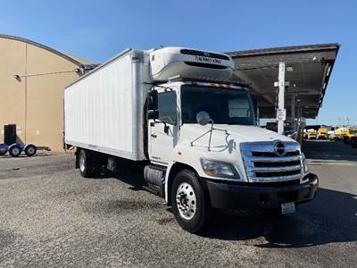Hino 338 Refrigerated Truck - 260HP, 6 Speed Automatic, Thermo King T880R-50