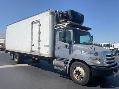 Hino 338 Refrigerated Truck - 260HP, 6 Speed Automatic, Carrier SUPRA960