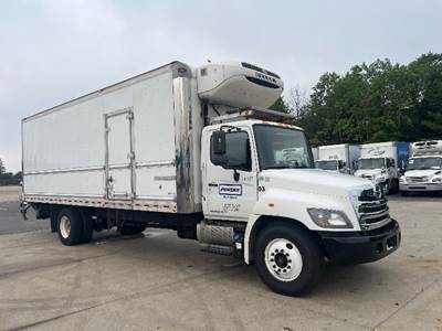Hino 338 26 ft Refrigerated Truck - 260HP, 6 Speed Automatic