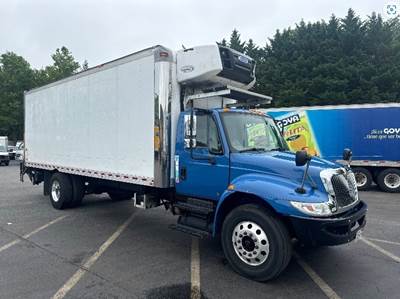 International 4300 24 ft Refrigerated Truck - 260HP, 7 Speed Automatic
