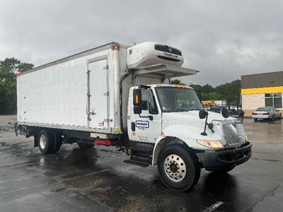 International 4300 Refrigerated Truck - 260HP, 6 Speed Automatic