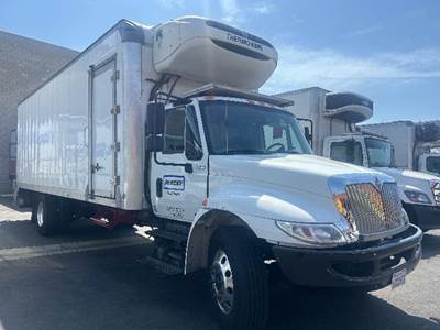 International 4300 Refrigerated Truck - 220HP, 6 Speed Automatic