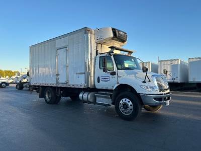 International MV607 20 ft Refrigerated Truck - 240HP, 6 Speed Automatic