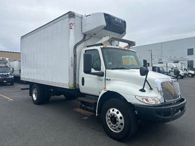 International MV607 18 ft Refrigerated Truck - 220HP, 6 Speed Automatic