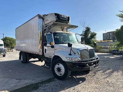 International MV607 22 ft Refrigerated Truck - 220HP, 6 Speed Automatic