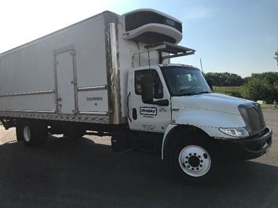 International MV607 Refrigerated Truck - 220HP, 6 Speed Automatic, Carrier S9