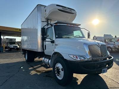 International MV607 Refrigerated Truck - 250HP, 6 Speed Automatic, Thermo King T690MAX