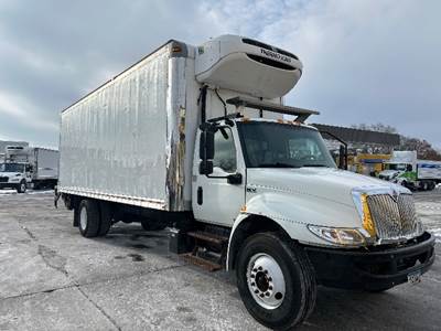 International MV607 Refrigerated Truck - 220HP, 7 Speed Automatic, Thermo King T880R-50