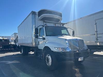 International MV607 Refrigerated Truck - 220HP, 6 Speed Automatic, Carrier S7