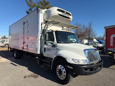International MV607 Refrigerated Truck - 220HP, 6 Speed Automatic, Thermo King T1080R50