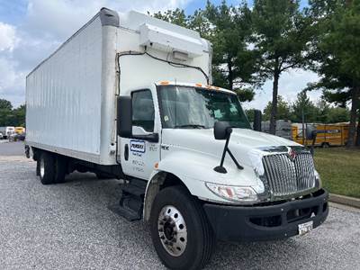 International MV607 26 ft Refrigerated Truck - 220HP, 6 Speed Automatic