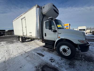International MV607 Refrigerated Truck - 220HP, 6 Speed Automatic, Thermo King T1080R50
