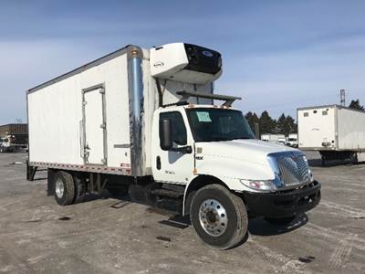 International MV607 Refrigerated Truck - 250HP, 6 Speed Automatic, Carrier SUPRA760