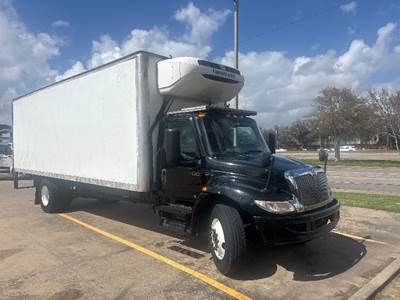International MV607 Refrigerated Truck - 220HP, 6 Speed Automatic, Thermo King T690