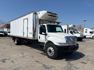 International MV607 Refrigerated Truck - 220HP, 6 Speed Automatic, Thermo King T680R-50