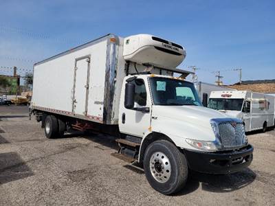 International MV607 Refrigerated Truck - 220HP, 6 Speed Automatic, Thermo King T680R-50