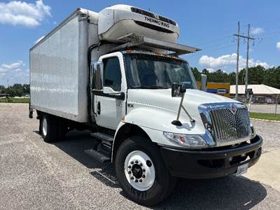 International MV607 Refrigerated Truck - 240HP, 6 Speed Automatic, Thermo King T690