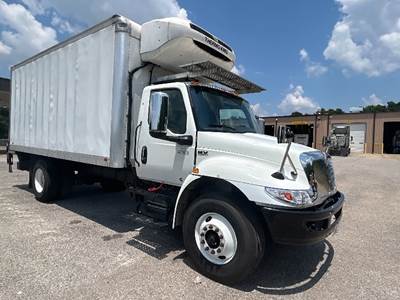 International MV607 Refrigerated Truck - 240HP, 6 Speed Automatic, Thermo King T690