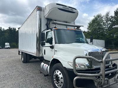 International MV607 Refrigerated Truck - 240HP, 6 Speed Automatic, Thermo King T880R-30
