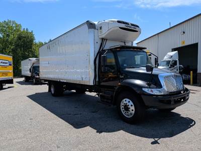 International MV607 Refrigerated Truck - 240HP, 6 Speed Automatic, Thermo King T690