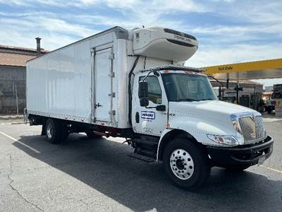 International MV607 Refrigerated Truck - 220HP, 6 Speed Automatic, Thermo King T800R-50