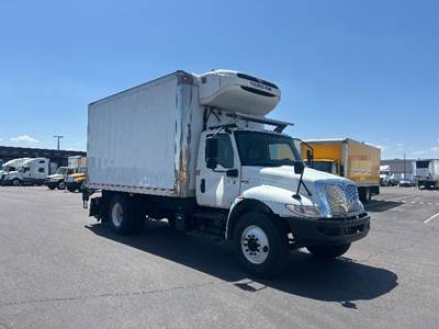 International MV607 Refrigerated Truck - 220HP, 6 Speed Automatic, Thermo King T580R-30