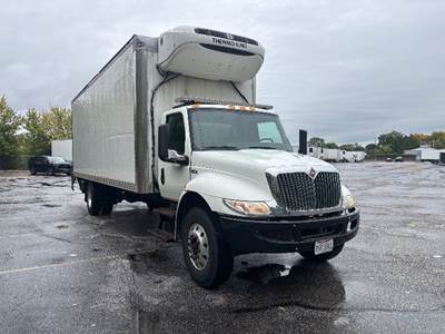 International MV607 Refrigerated Truck - 220HP, 6 Speed Automatic, Thermo King T880S-50