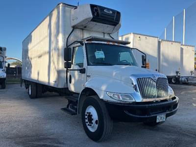 International MV607 Refrigerated Truck - 220HP, 6 Speed Automatic, Carrier SUPRA760