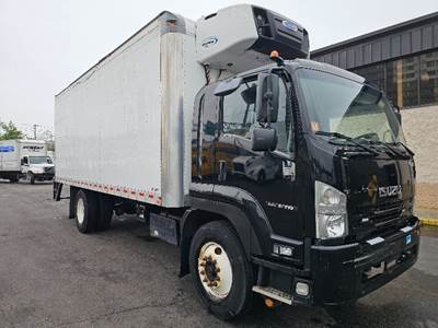 Isuzu FTR Refrigerated Truck - 215HP, 6 Speed Automatic, Carrier SUPRA760