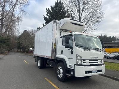 Isuzu FTR Refrigerated Truck - 215HP, 6 Speed Automatic
