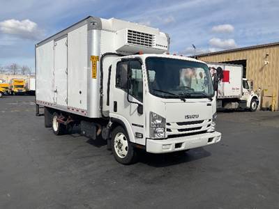 Isuzu NRR 16 ft Refrigerated Truck - 215HP, 6 Speed Automatic, Thermo King V520-10