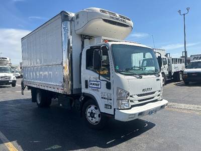 Isuzu NRR 16 ft Refrigerated Truck - 215HP, 6 Speed Automatic
