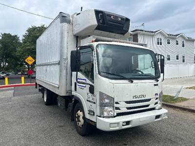 Isuzu NRR 16 ft Refrigerated Truck - 215HP, 6 Speed Automatic