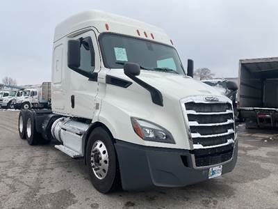 Freightliner Cascadia 116 Single Axle Sleeper Semi Truck - 48" Integral Sleeper, 450HP, 12 Speed Automatic