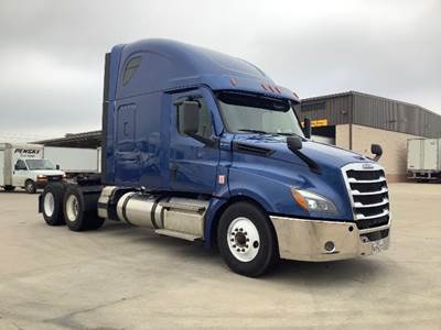 Freightliner Cascadia 126 Sleeper Semi Truck - 72" Integral Sleeper, 455HP, 12 Speed Automatic