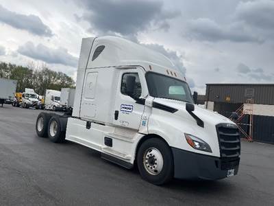 Freightliner Cascadia 126 Sleeper Semi Truck - 72" Integral Sleeper, 455HP, 12 Speed Automatic