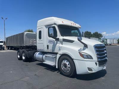 Freightliner Cascadia 126 Sleeper Semi Truck - 48" Integral Sleeper, 450HP, 13 Speed Manual