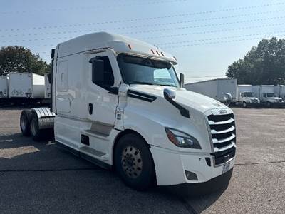 Freightliner Cascadia 126 Sleeper Semi Truck - 72" Integral Sleeper, 400HP, 12 Speed Automatic