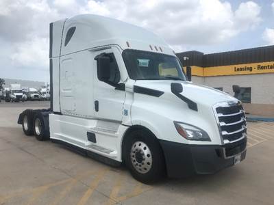Freightliner Cascadia 126 Sleeper Semi Truck - 72" Integral Sleeper, 400HP, 12 Speed Automatic